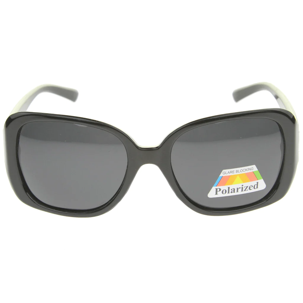 1052P Polarized Fashion